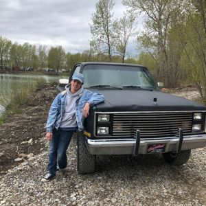 Meet your Posher, Dylan